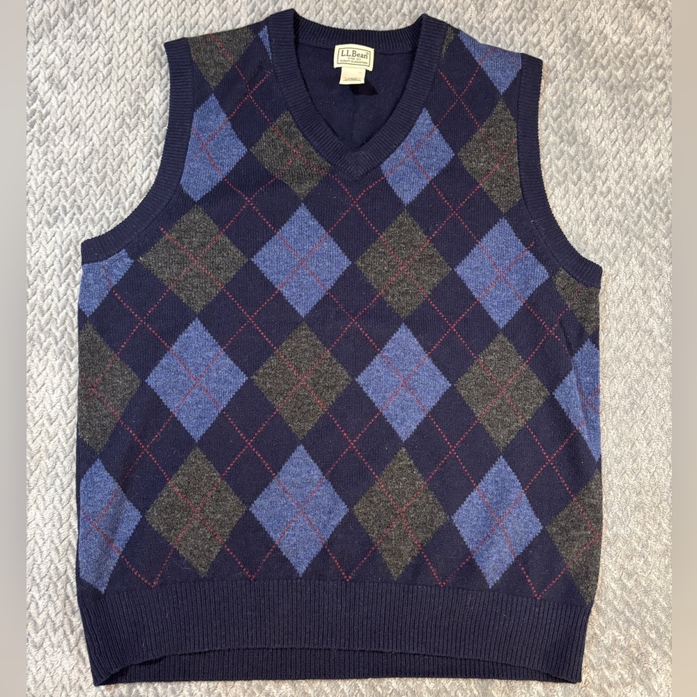 Men’s L.L Bean 100% Lambswool Navy Blue Argyle Sweater Vest Size Large Regular
